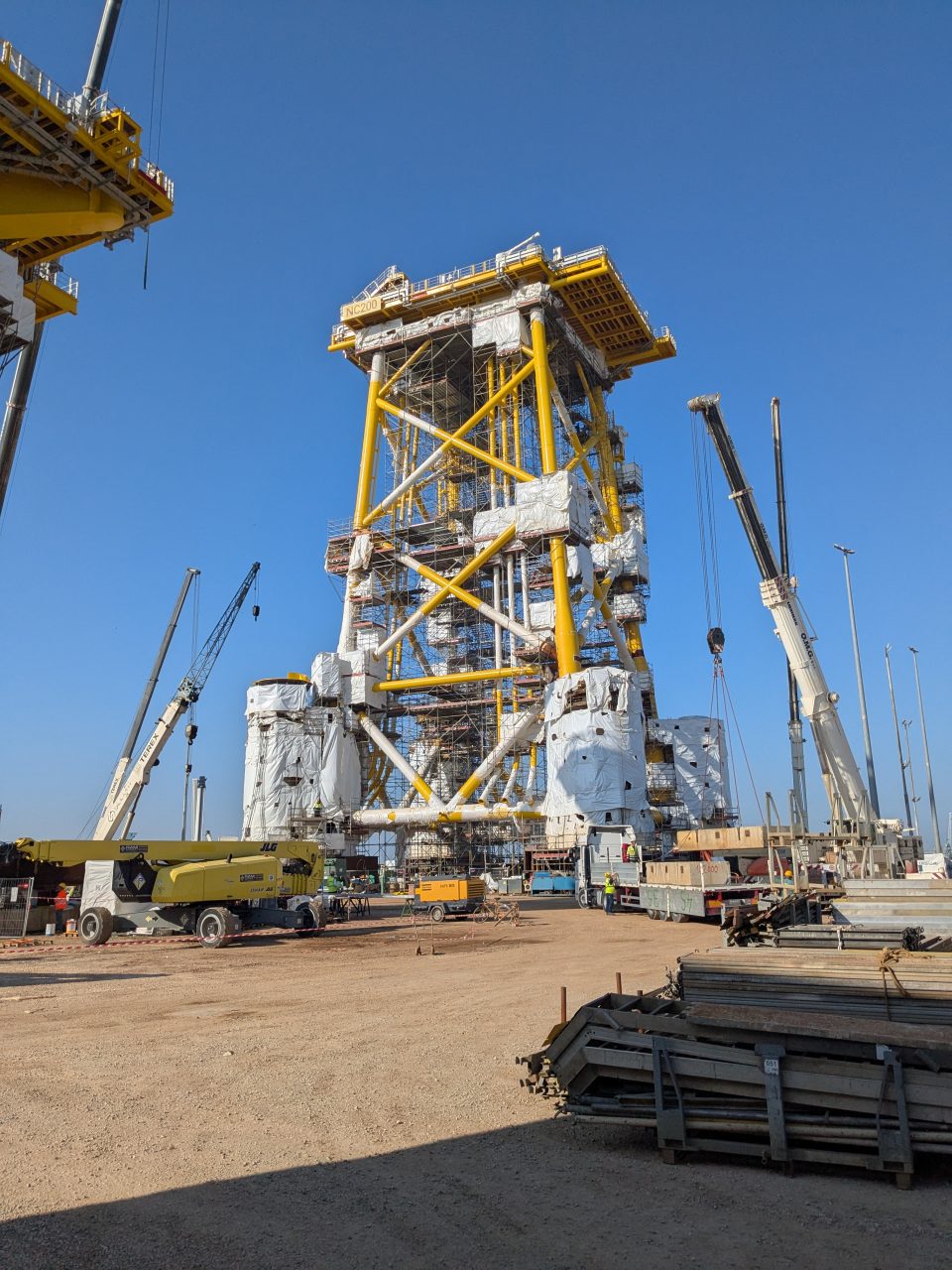 PXL_20250619_062034131 Nordseecluster chantier de l'atlantique, Grouts seals Pronal